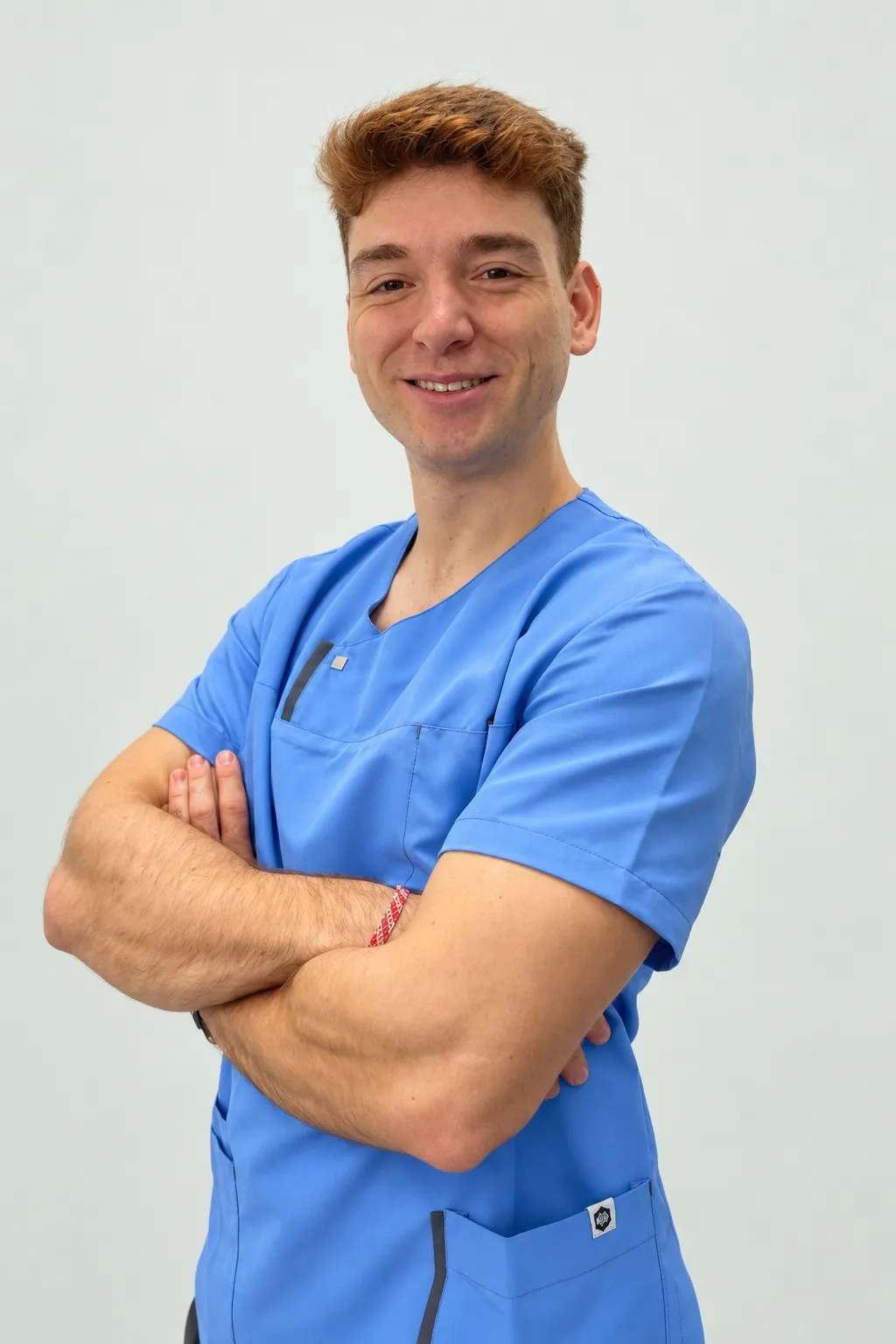Retrato profesional de Alejandro, fisioterapeuta de Punto Fisio.